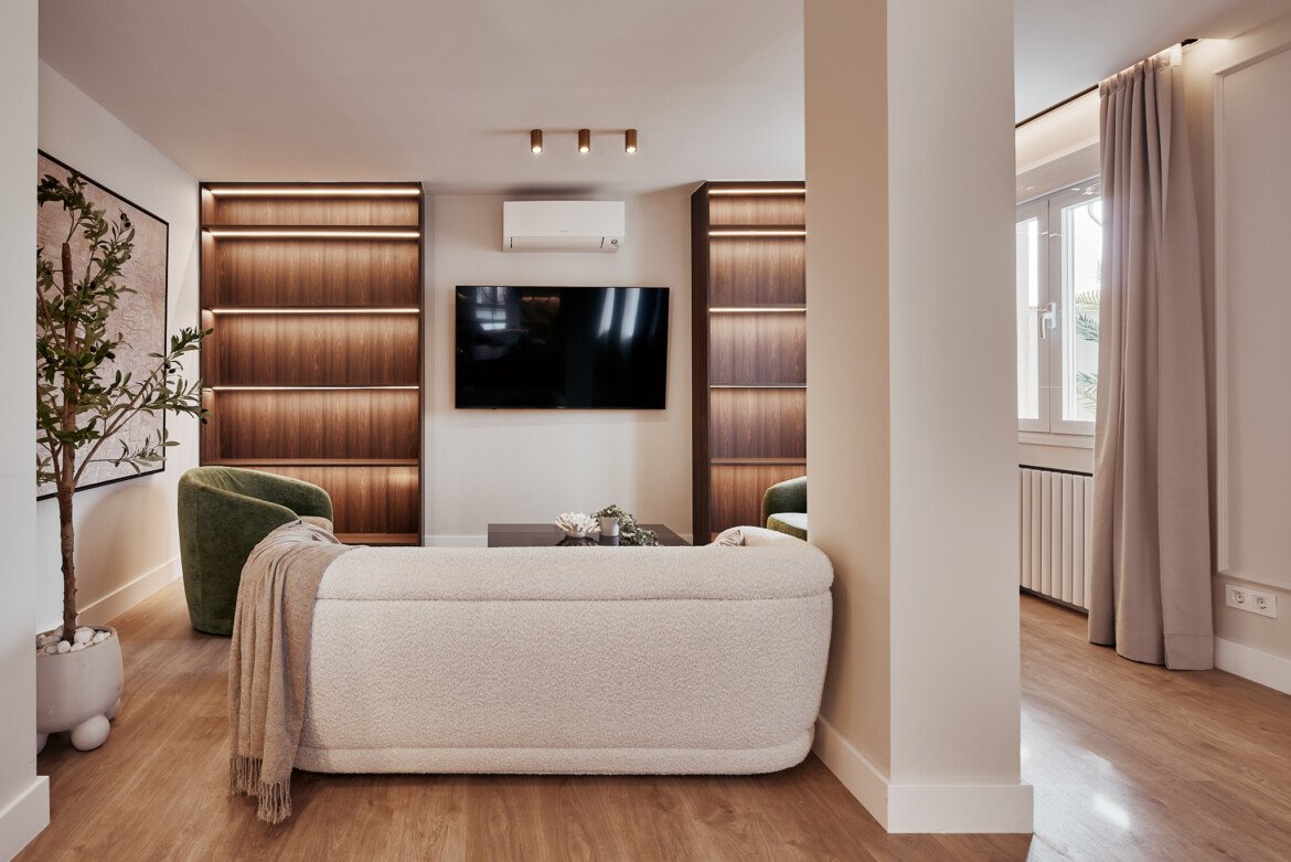 MALDONADO_48_7A_SALON_01